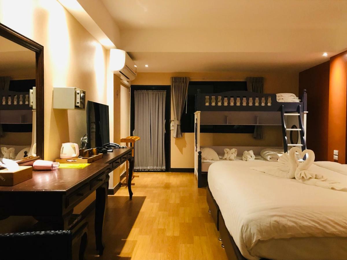 Baan Sang Singh Hotell Chiang Mai Exteriör bild